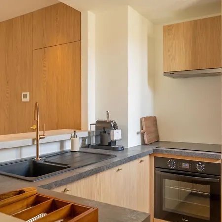 1bdr 4p - Center - Old Port Appartement *